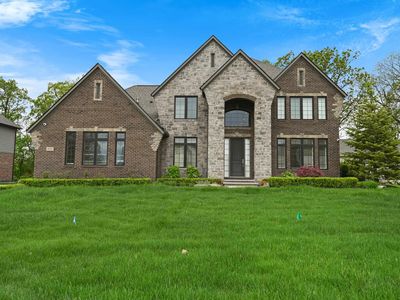 835 Crestwood Ln, Rochester Hills, MI, 48309