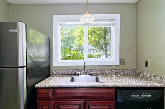 1526 192nd St SE — Photo 18