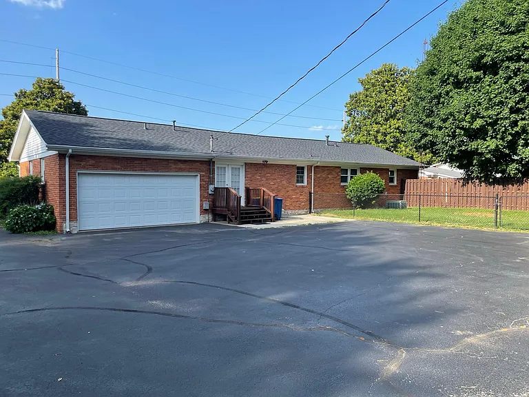 1315 Fairview Ave — Photo 5