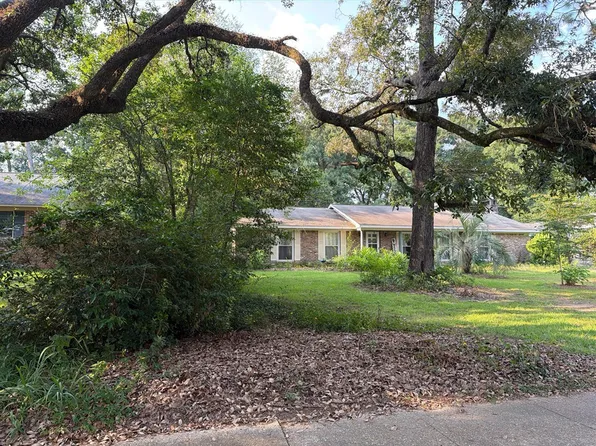 4918 Oxford Dr, Mobile, AL 36618