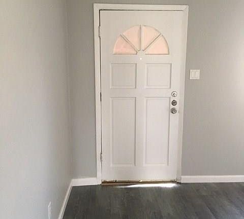 4th image of 1720 Longview St