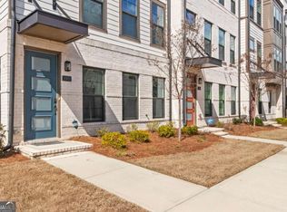 1001 Burnside Ln NW, Atlanta, GA 30318