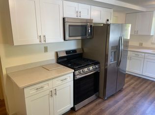 4983 Robinhood Dr #1, Willoughby, OH 44094