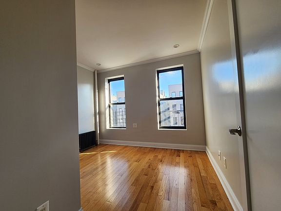 4th image of 117 Sherman Ave APT 45