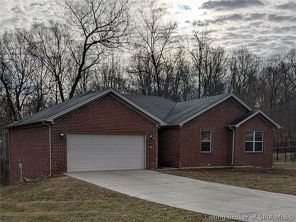 3rd image of 7036 Rainelle Drive