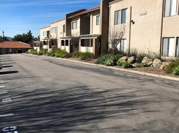 La Fuente Apartments