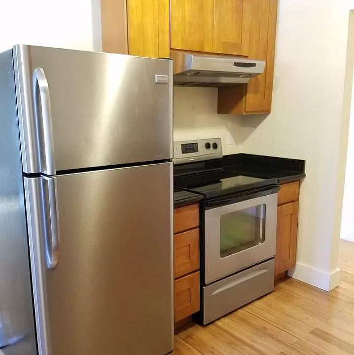 1st image of 2114 E Yesler Way #203
