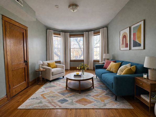 2431 W Gunnison St #2