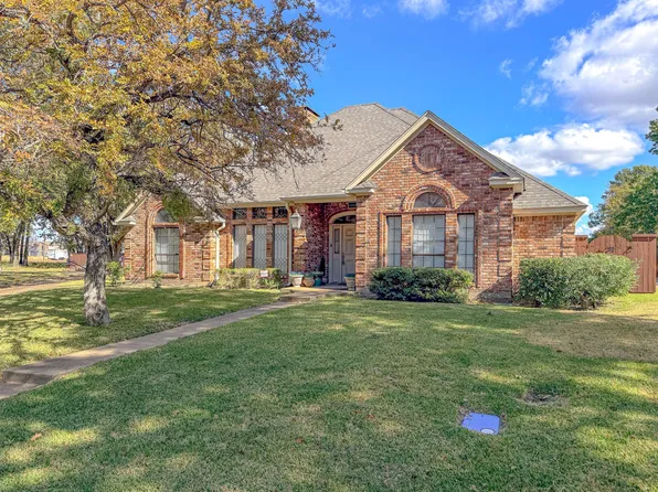 1500 Bowie Cir, Corsicana, TX 75110