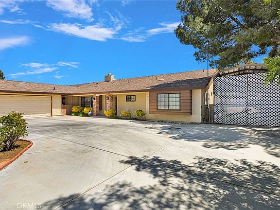 2nd image of 18669 Ranchero St