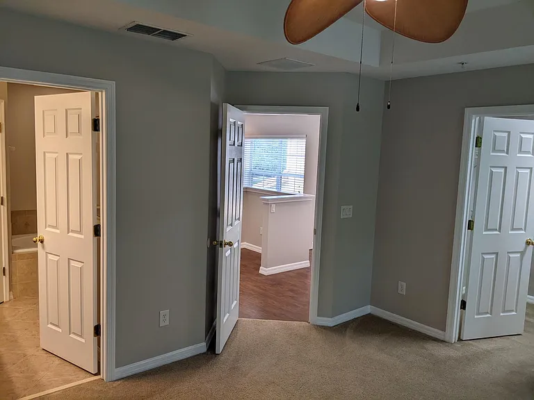 96 Canterbury Bell Dr — Photo 18