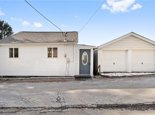 733 Peach Aly, Glassport, PA 15045