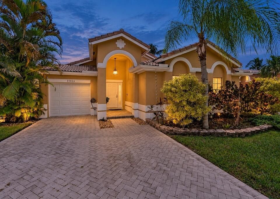 1st image of 15466 SW 143RD Terrace