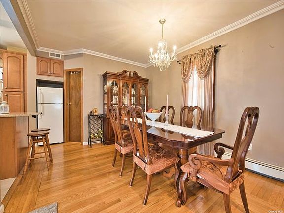 5th image of 44 Arlington St