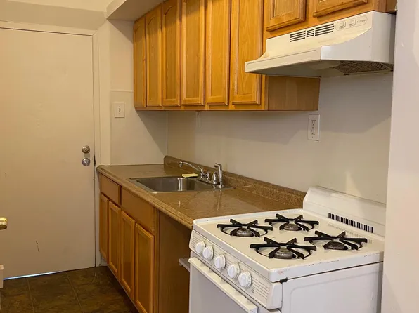 2313 Christian St APT 1R, Philadelphia, PA 19146