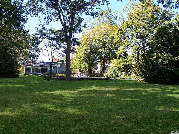 4th image of 63 Gillette Ave
