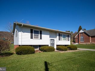 106 N Main St, Accident, MD 21520