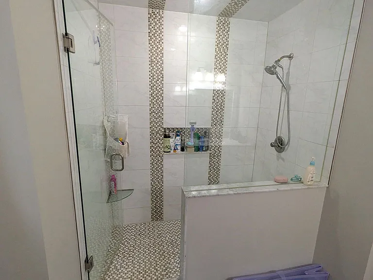 90 Penelope Dr — Photo 13