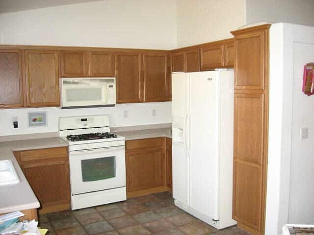 1st image of 5605 W SEELY Street