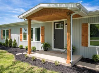 1076 650th Rd, New Castle, IN 47362