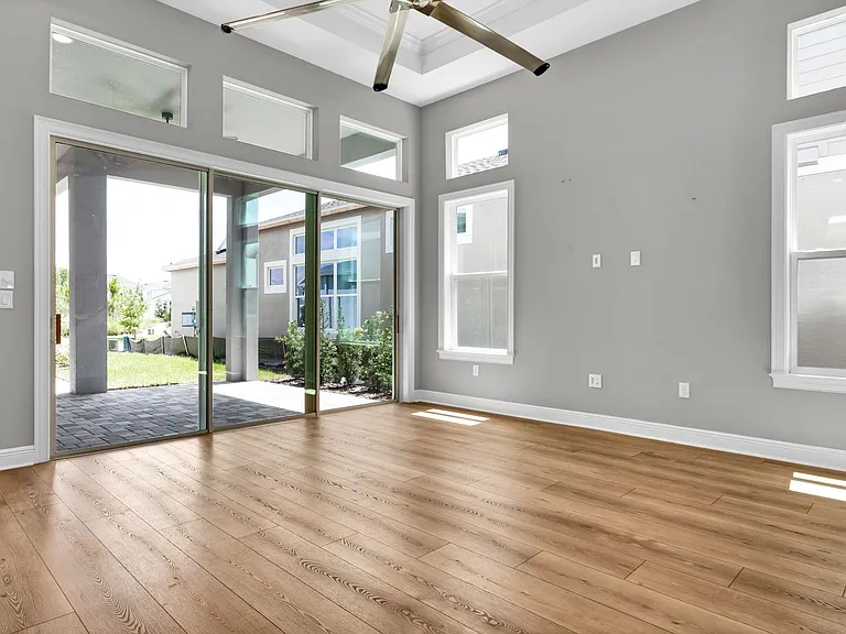 3725 Tea Leaf Aly — Photo 28