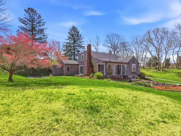 114 Billington St, Plymouth, MA 02360