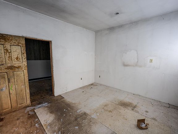 2nd image of 1781 S State Road 205