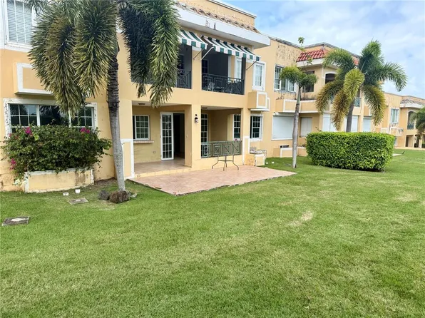 968 Costa Dorada #101, Rio Grande, PR 00745