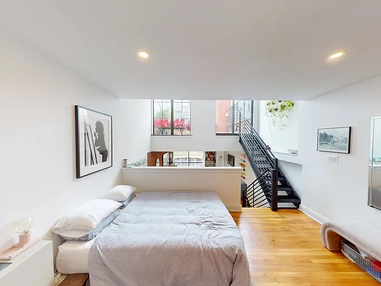 10 Jones St #6C — Photo 6
