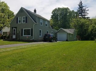 2107 Grafton Rd, Grafton, OH 44044