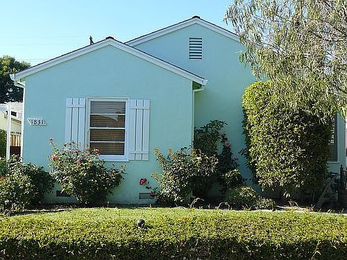 1st image of 1831 Catherine St
