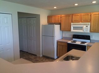 2635 Jade Run APT 2, Beavercreek, OH 45431