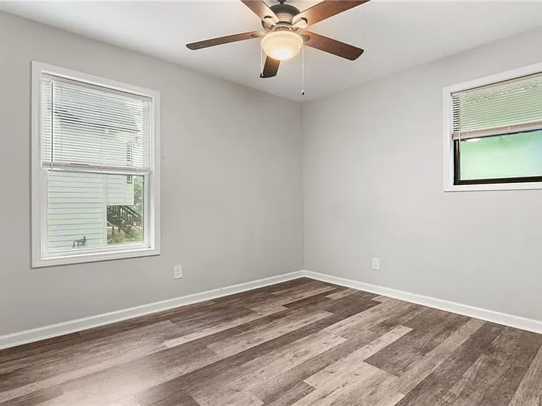 1095 Mountain Springs Dr NW — Photo 23