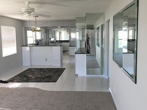 4th image of 1100 8th Ave S APT 228H