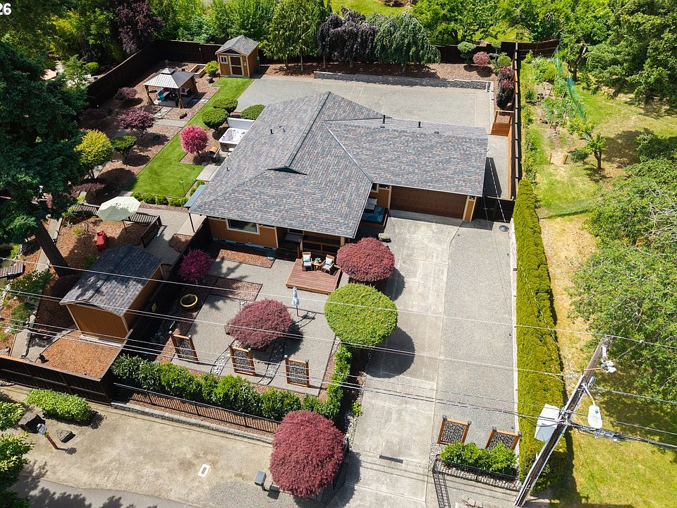 1st image of 3985 SW 102nd Ave