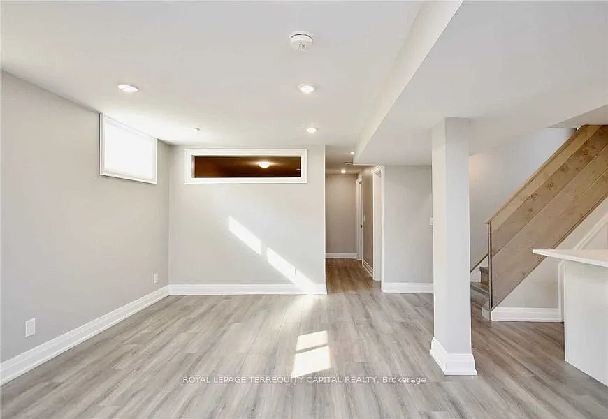 2 bed, $1,825 — Photo 3