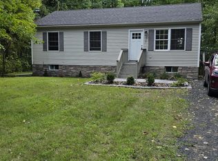 1321 Sleepy Hollow Rd, Athens, NY 12015