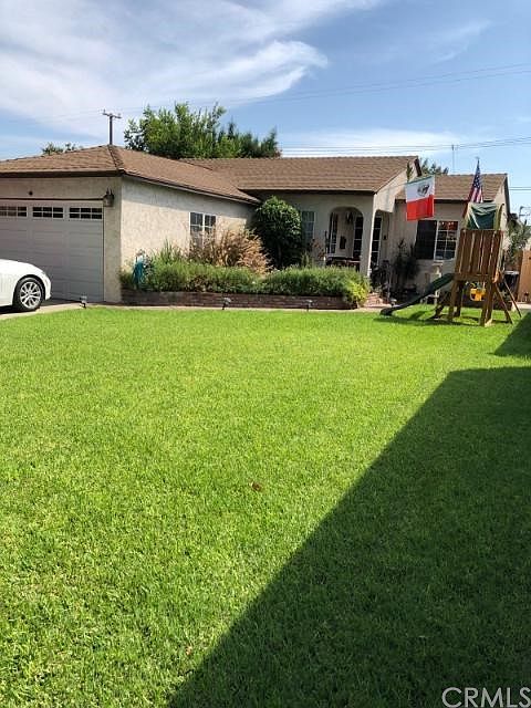 1st image of 9512 Poinciana St