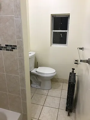 Rented by PMG Real Estate  | media 8