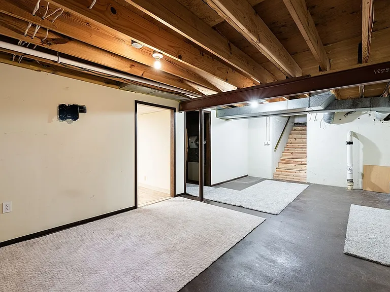 9155 W 92nd Ter — Photo 36