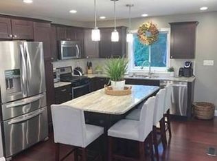 79 Linden St, Taunton, MA 02780