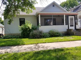 207 E 10th St, Winona, MN 55987