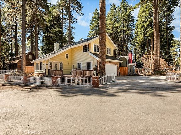 5th image of 31713 Luring Pines Cir