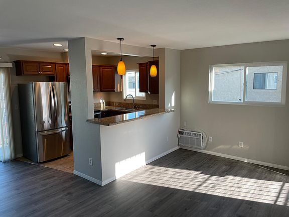 4th image of 4475 Cherokee Ave #8