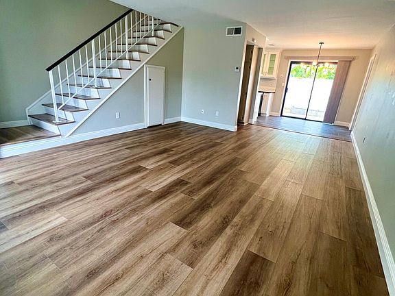 5th image of 9505 Longden Ave