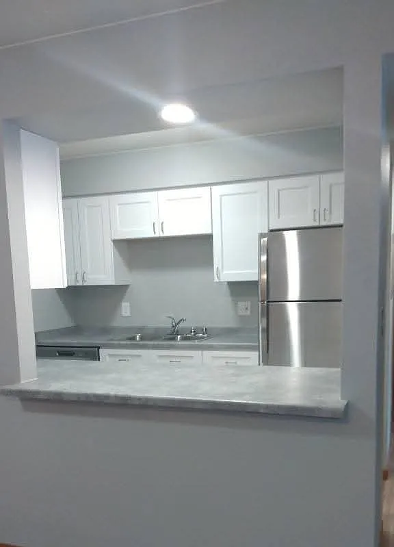 1430 Garay Ln — Photo 2