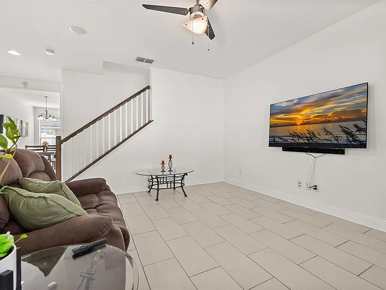 7435 Ripplepointe Way — Photo 11