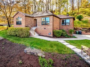 921 Southpoint Cir, Morgantown, WV 26501