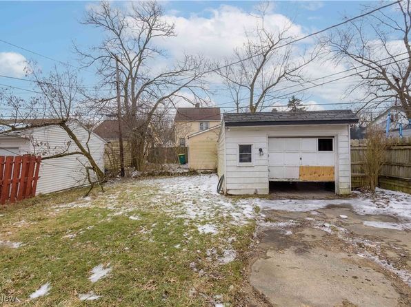 5547 Grasmere Ave, Maple Heights, OH 44137