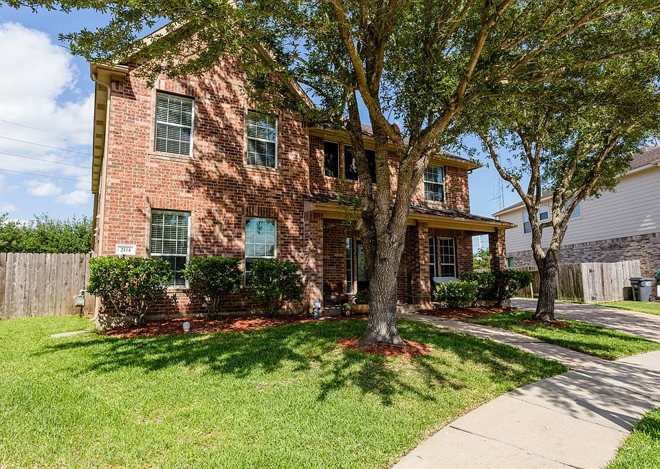 1st image of 2114 Banfield Ct